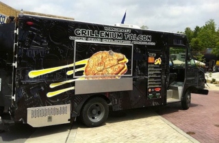 Illustration for article titled The Ten Weirdest Food Trucks In The World
